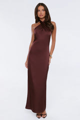 Outfit Energy Satin Halter Maxi Dress Chocolate